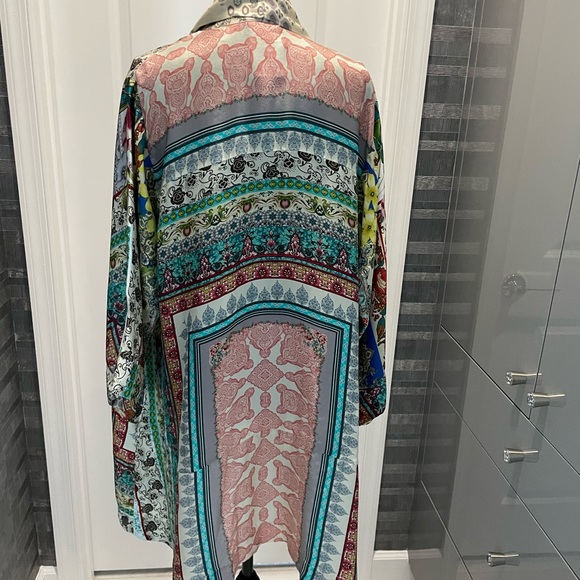 Johnny Was, 100% silk Floral Patterned Kimono - Picture 2 of 4